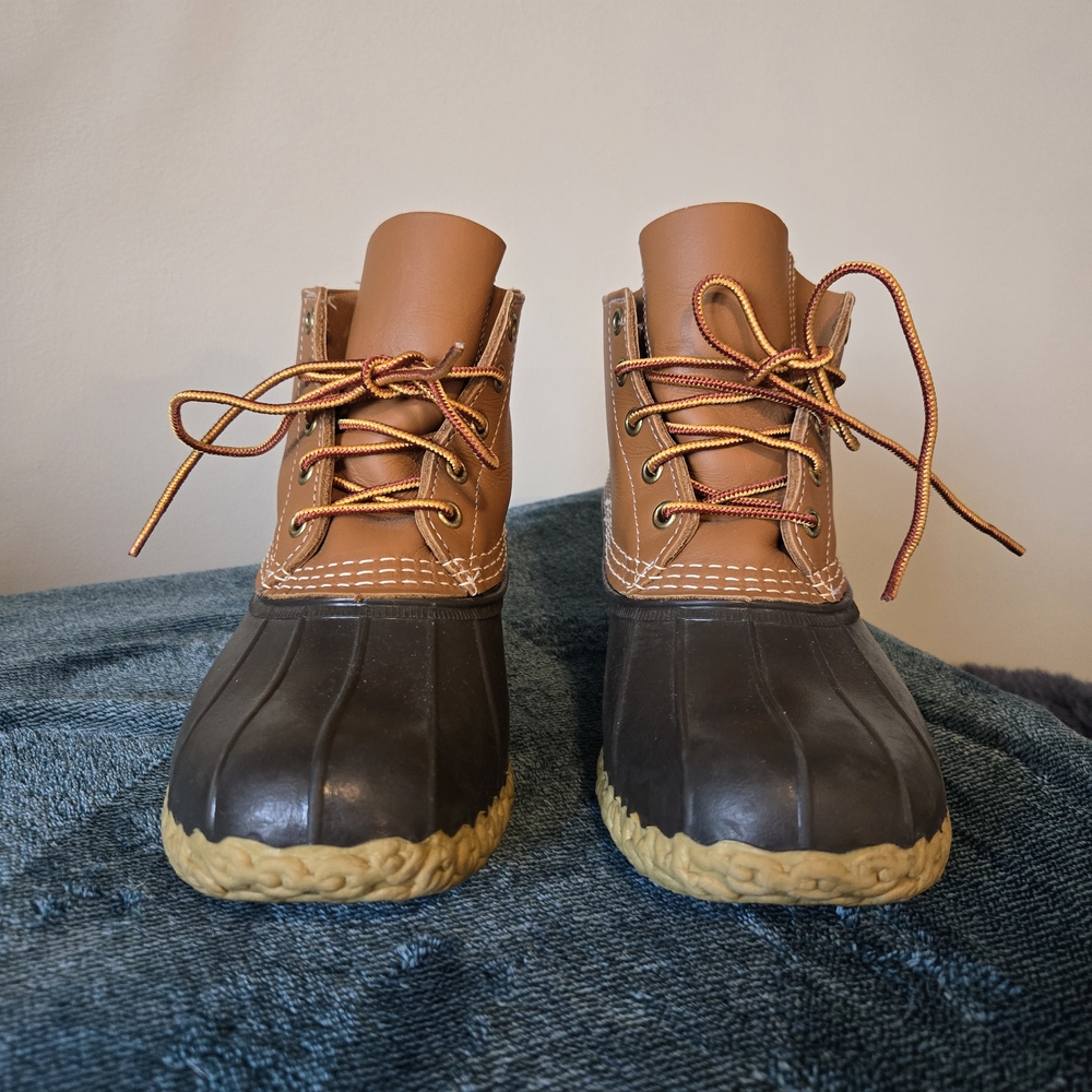 LL Bean Women's 6" Bean Boots Sz 8 WIDE - Picture 5 of 12